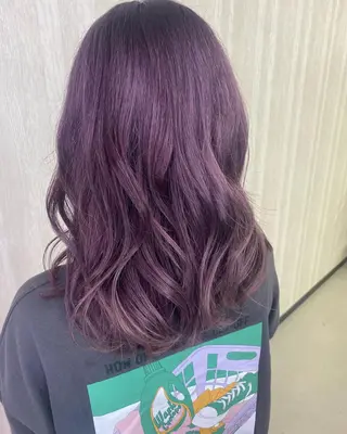 ロング カラー UNDER vr 【アンダーバー】のヘアスタイル