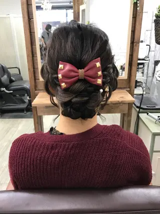 セミロング ヘアアレンジ 大賀 海夕の眉毛・アイブロウイメージ