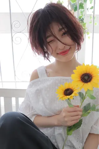 ショート カラー 髪質改善&ブリーチ 伊勢 祐一郎のヘアスタイル