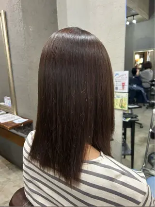 ミディアム MEGUMI ／ママ美容師のヘアスタイル