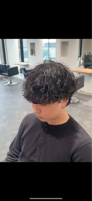 ミディアム パーマ メンズ メンズパーマ特化 美容師kouyaのヘアスタイル