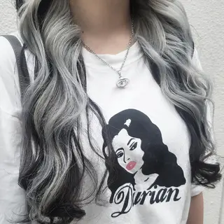 ロング カラー 三上 晃一のヘアスタイル
