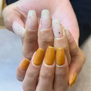 ネイル komorebi. 小峯 真実のネイルデザイン