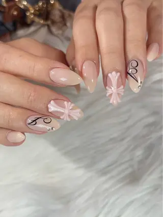 ネイル émure. パラジェル認定サロンのネイルデザイン