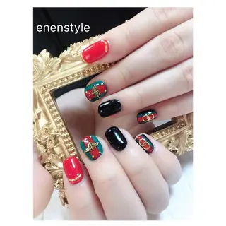 ショート ネイル 👑enen style👑のネイルデザイン