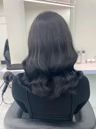 セミロング カラー ヘアアレンジ ブリーチなしの達人 🌈KAITOのヘアスタイル