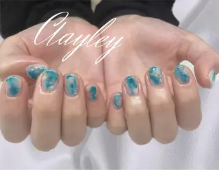 ショート Aayley アイリ―サロンのネイルデザイン