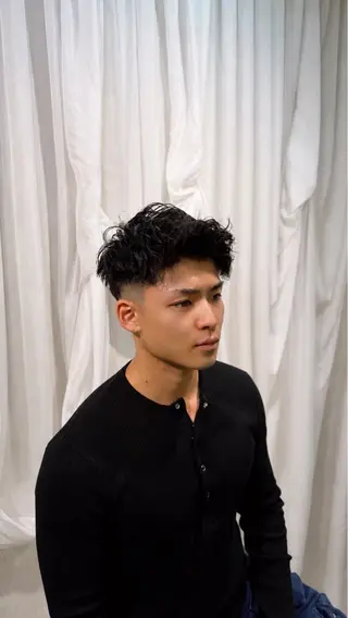 カラー パーマ メンズ 小礒 幸輝のヘアスタイル