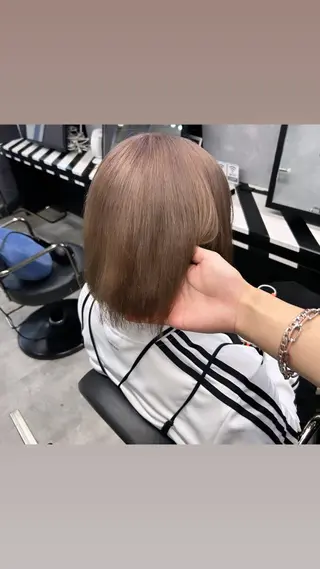 ミディアム 縮毛矯正・髪質改善 特化 出納 直起のヘアスタイル
