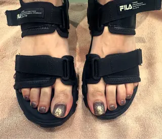 ネイル 月、水、木限定 和泉樹理のネイルデザイン