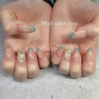 ネイル Nail salon tiny🩵のネイルデザイン