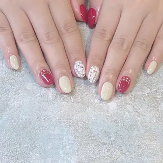 ネイル LUANA 〜Eyelash&Nail〜所属・長崎 真帆のネイルデザイン