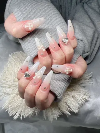 ネイル Lee Ainのネイルデザイン