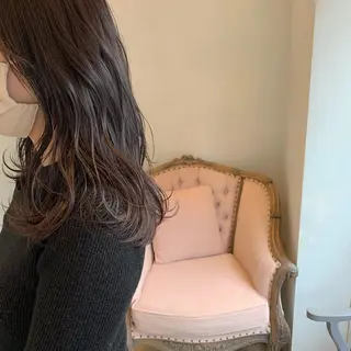 ロング カラー SAKINO. ベージュカラーのヘアスタイル