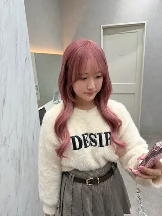 ロング karin ボブハイトーンのヘアスタイル