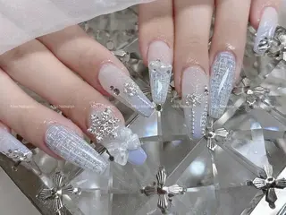 ネイル 坂本 花のネイルデザイン