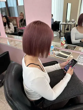 カラー MATTY azusaのヘアスタイル