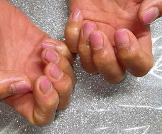 ネイル VIERU 🌈🎀💖のネイルデザイン