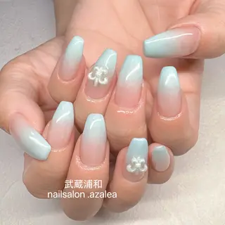 ネイル R inのネイルデザイン