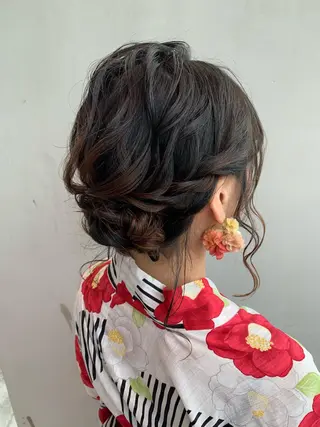 ミディアム yui .のヘアスタイル
