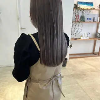 セミロング カラー コバヤシ リョウのヘアスタイル