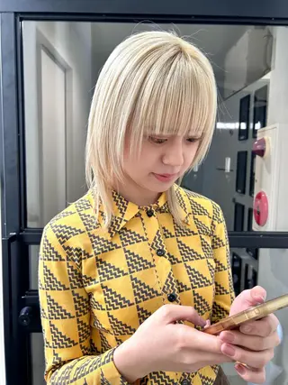 ミディアム カラー 原田 朱里のヘアスタイル