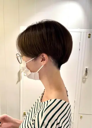 ショート 日比崚介🍀 おくれげ小顔カットのヘアスタイル