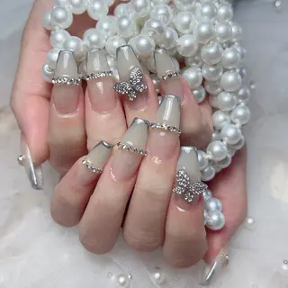 ネイル M🌷nail 長さだし専門店のネイルデザイン