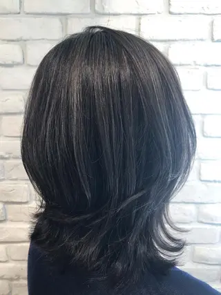ミディアム カラー ベージュカラー🧸 伊藤なつみのヘアスタイル