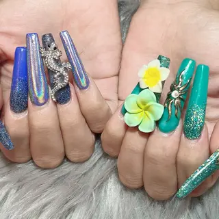 ネイル Feel ‪‪☺︎‬Yuriaのネイルデザイン