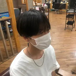 カラー メンズ 中村 彪我のヘアスタイル