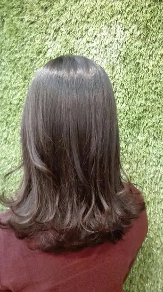 ミディアム カラー パーマ ヘアアレンジ キッズ メンズ ネイル マツエク・マツパ MEGUMI megumiのヘアスタイル