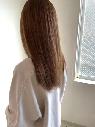 セミロング 美髪矯正・レイヤー 倉友哉のヘアスタイル