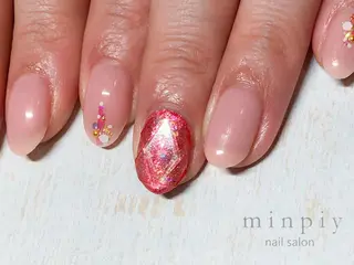 ネイル 𖡼 yumenoのネイルデザイン