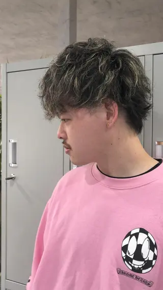 ショート パーマ ウルフ/デザイン/ 大阪/タカハシユウキのヘアスタイル