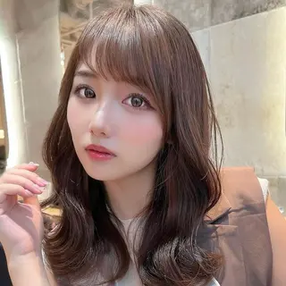 セミロング 佐京春奈/縮毛矯正 髪質改善/美髪カラーのヘアスタイル