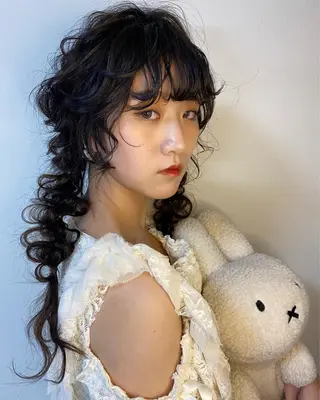 ロング ヘアアレンジ 林 瑠夏のヘアスタイル