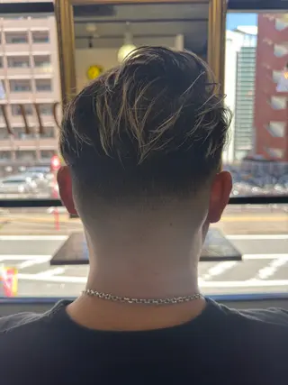 メンズ オーナースタイリスト 佐藤のヘアスタイル