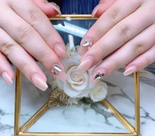 ネイル Lilas Nailのネイルデザイン