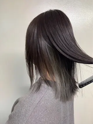 セミロング カラー 出口 直哉のヘアスタイル