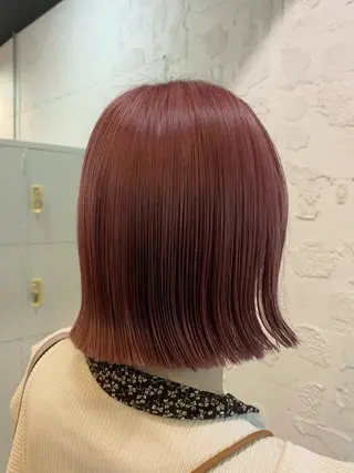 ミディアム カラー カトウ ユウカのヘアスタイル