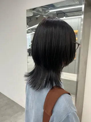 ミディアム 中村 彩夏のヘアスタイル