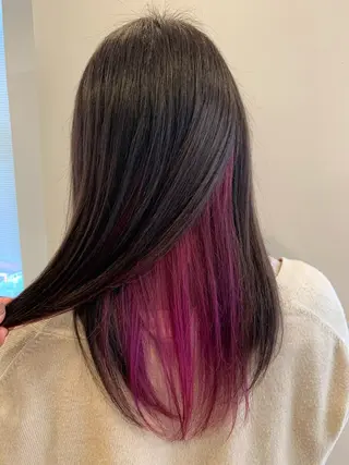 ロング 開發 紗貴のヘアスタイル