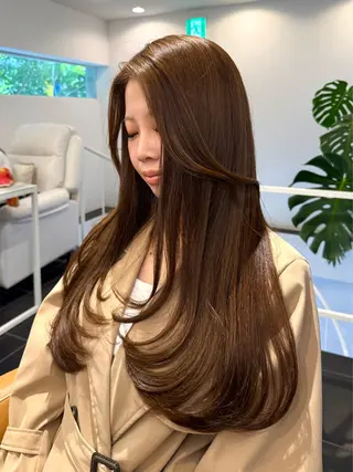 ロング 堀江/レイヤーカット 𝒀𝑼𝑻𝑶のヘアスタイル