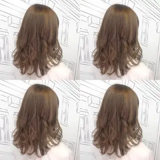 ミディアム カラー TOMOKA 艶髪/透明感カラーのヘアスタイル