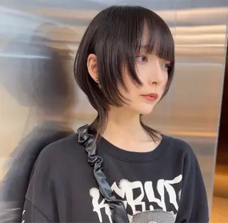ミディアム ナチュラルウルフ 九嶋優斗のヘアスタイル