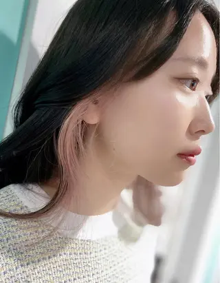 セミロング 原 千景のヘアスタイル