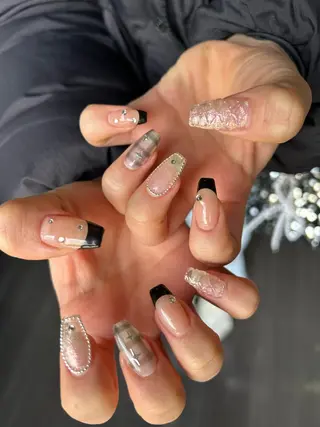 ネイル ✴︎ Delightのネイルデザイン