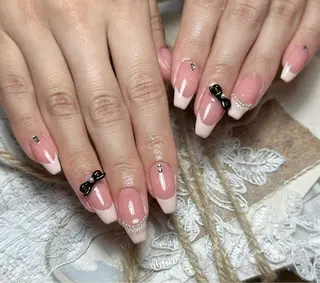 ネイル ishiro 🍂のネイルデザイン