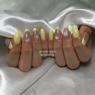 ネイル BONHEUR Annaのネイルデザイン